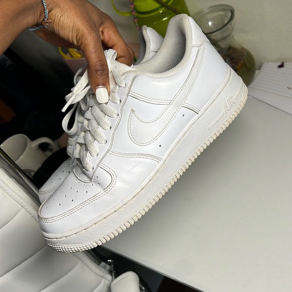 Airforce 1s - Picture 1 of 2